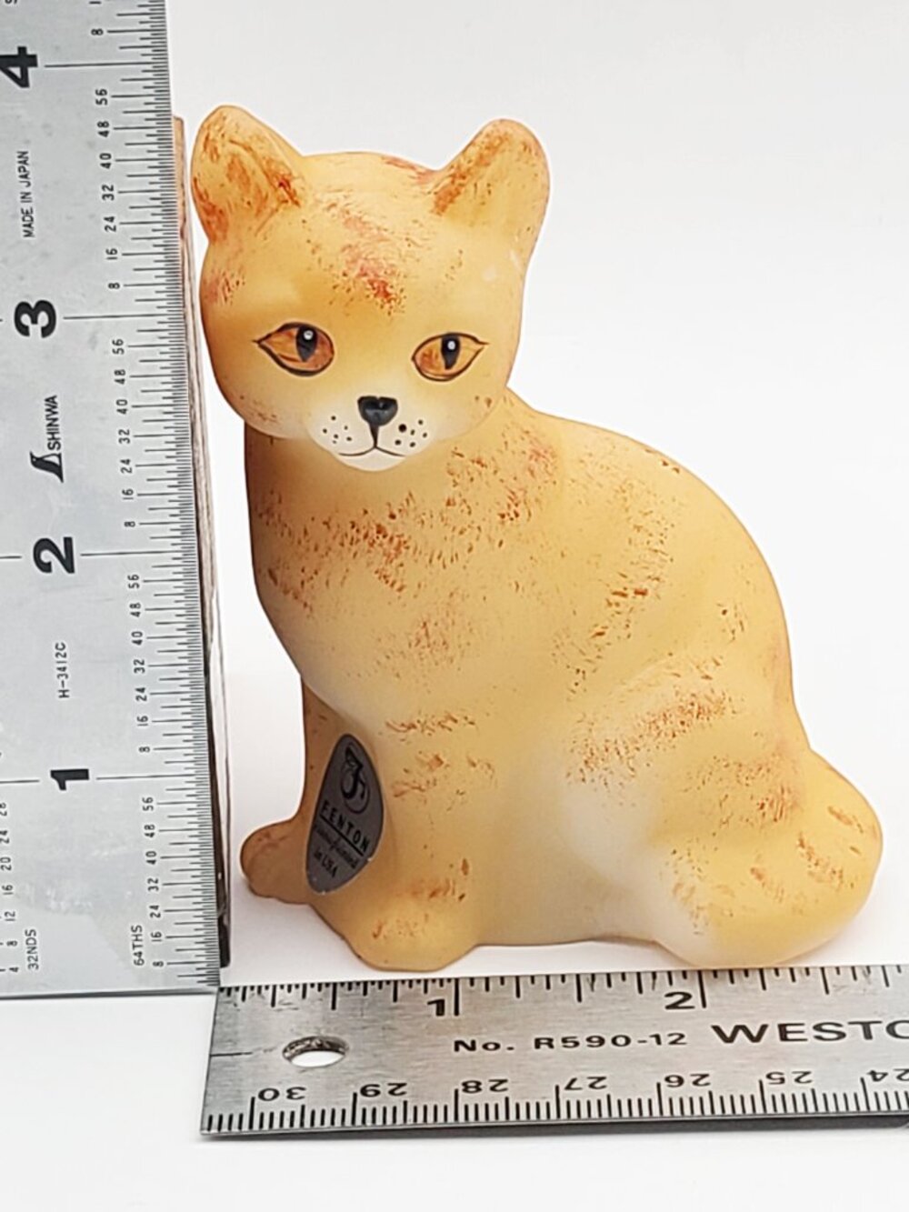 2002 Fenton Natural Orange Tabby Sitting Cat Carolyn's Collectables LIMITED - Picture 10 of 10
